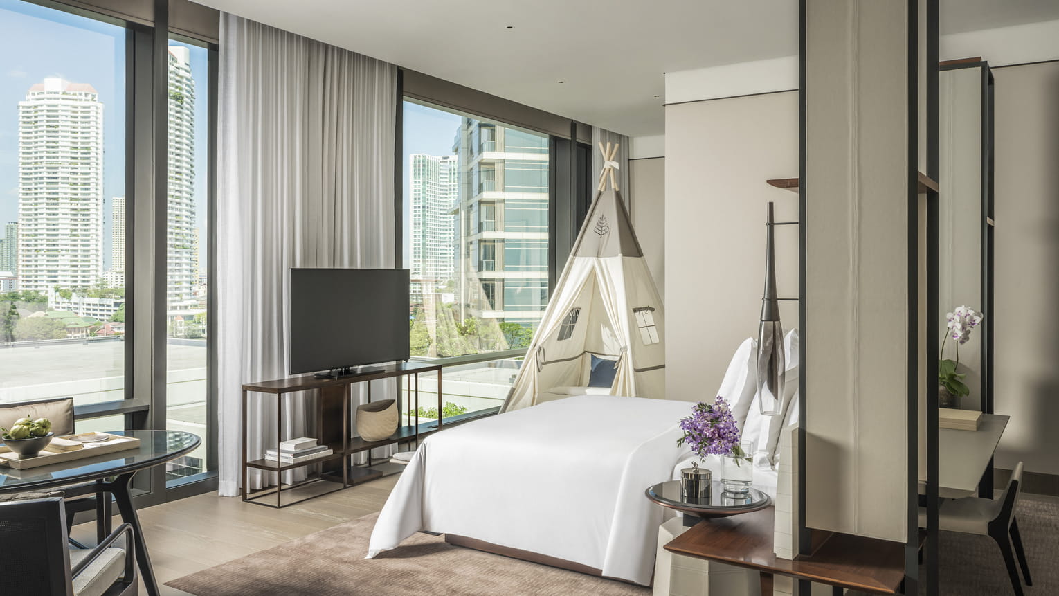 Four Seasons 3