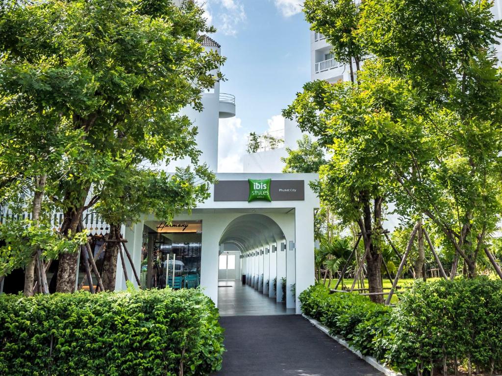 Ibis Styles Phuket 03