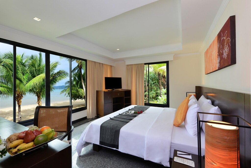 Panwa Boutique Beach phuket 01