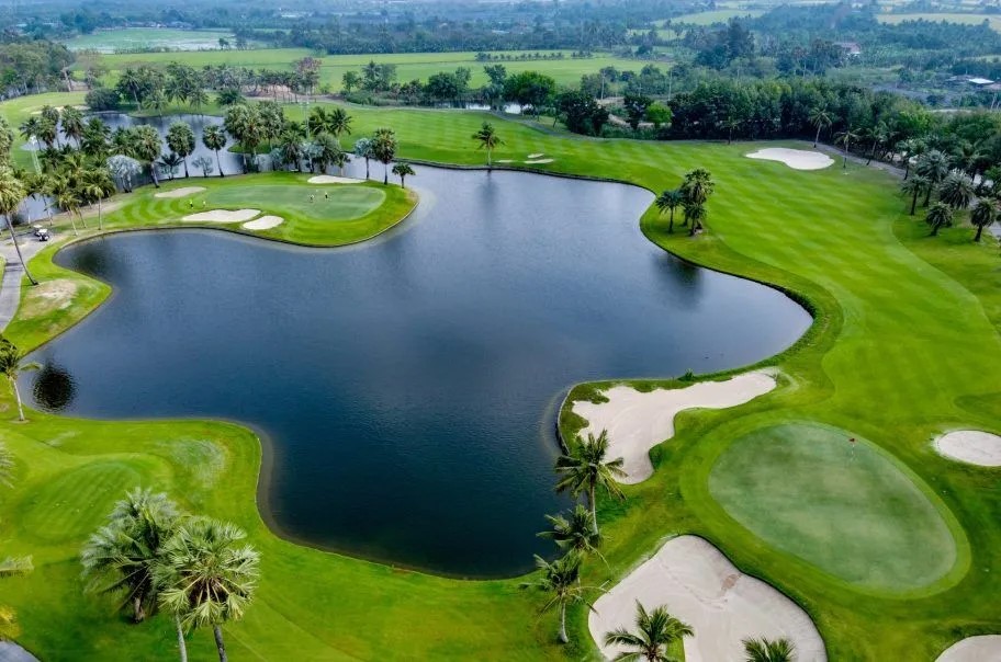 Suwan Golf 3 qr4mofn8el4wh1metl7de7i06oc71y0we6kmge6kk8