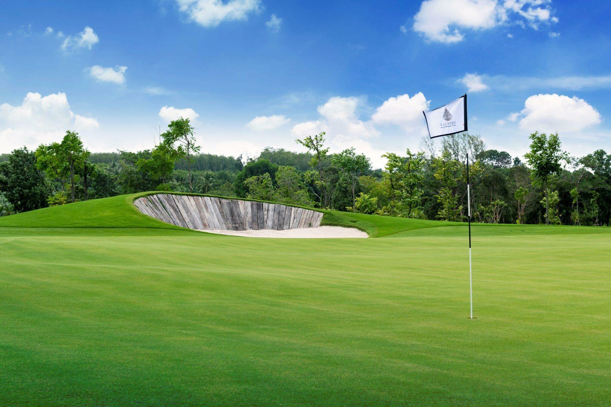 aquella phuket 3