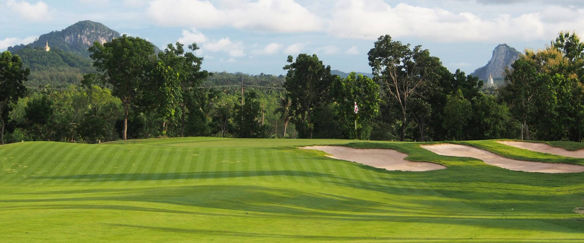 phoenix golf course pattaya 0