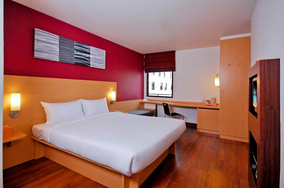 Ibis Sukhumvit soi 4 2